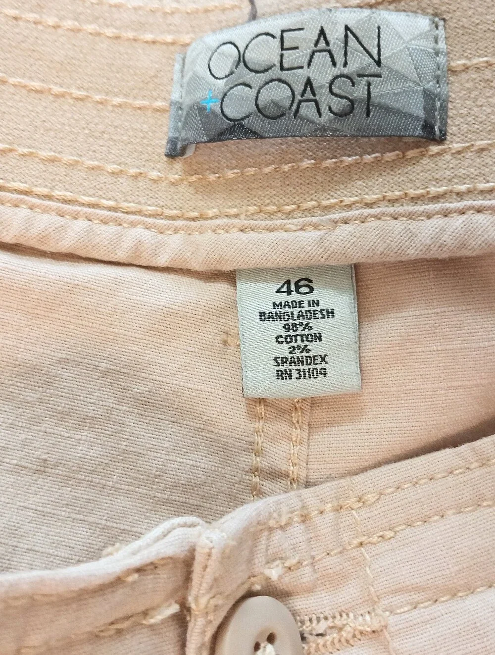 Like New Men's Ocean Coast Khaki Cargo Shorts (46)